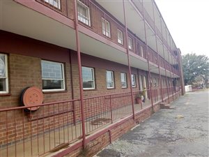 2 Bed Apartment in Vanderbijlpark CW3