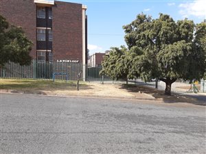 2 Bed Apartment in Southcrest
