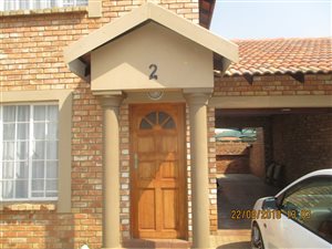 2 Bedroom Townhouse in Riversdale