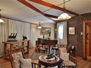 5 Bed House in Victory Park
