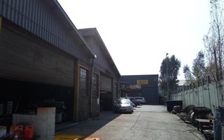 3300 m² Commercial space in City Deep