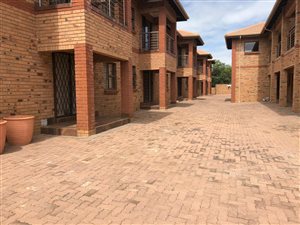 2 Bed House in Erasmus