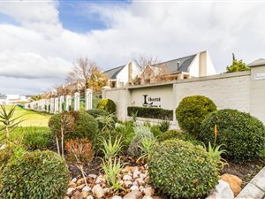 3 Bed Apartment in Devon Park