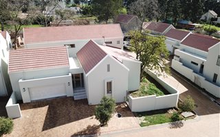 3 Bedroom House in Ruitershoogte