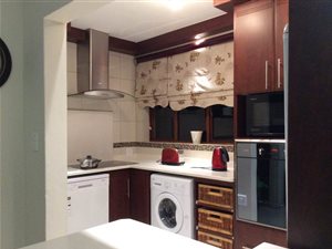 2 Bed Apartment in Atholl