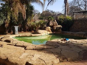 5 Bed House in Villa Rosa