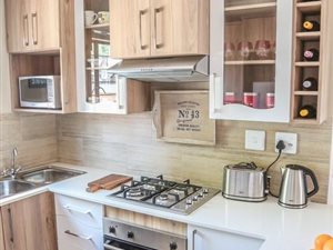 2 Bed Apartment in Andeon AH