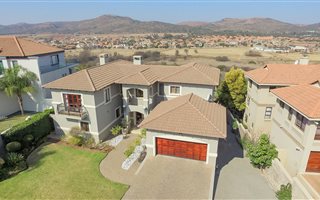 4 Bedroom House in Xanadu