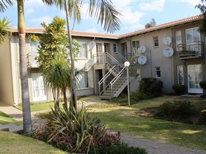 2 Bed Apartment in Radiokop