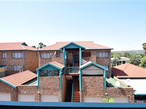 3 Bed Apartment in Moregloed