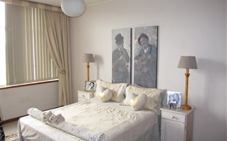 2 Bedroom Apartment in Boston