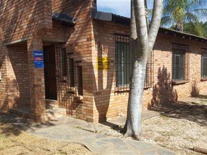 3 Bed House in Safari Gardens
