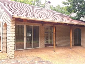4 Bed House in Irene