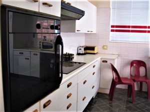2 Bed Duplex in Bellevue