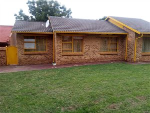 3 Bed House in The Orchards