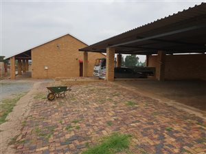 2345 m² Industrial space in Tulisa Park