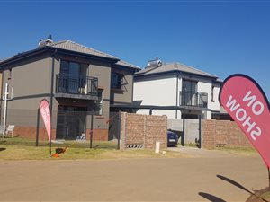 3 Bed Townhouse in Alberton