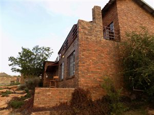 3 Bed House in Bronkhorstbaai