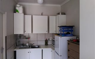 Studio apartment in Bordeaux North