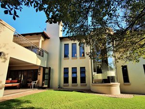 4 Bed House in Olive Crest Estate
