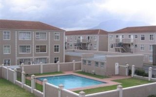 2 Bedroom Apartment in Strand Central