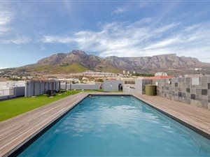 2 Bed Apartment in Zonnebloem