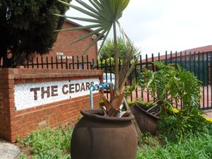 3 Bed Duplex in Bedford Gardens