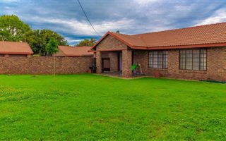 3 Bedroom Townhouse in Meyerton Central