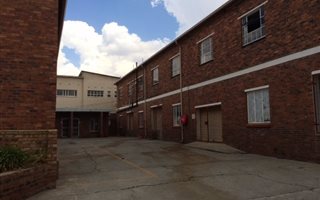 Commercial space in Evander