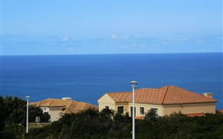 980 m² Land available in Village On Sea