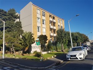 1 Bedroom Apartment in Observatory