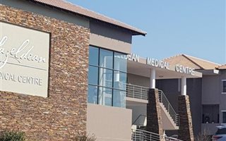 94 m² Commercial space in Hazeldean (Silverlakes Surroundings)