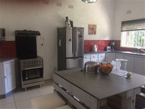4 Bed House in Malvern East