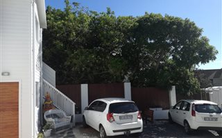 2 Bedroom Apartment in Fish Hoek