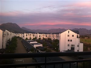 1 Bedroom Apartment in De Velde