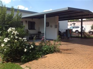 2 Bed Flat in Wychwood