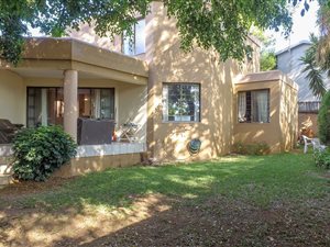4 Bedroom House in Johannesburg Central and CBD