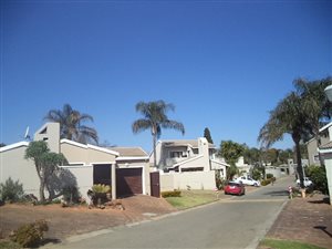 3 Bed Townhouse in Waterkloof Park