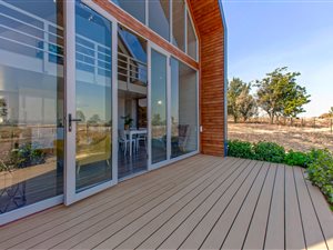 4 Bed House in Nooitgedacht