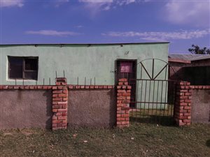 1 Bedroom House in Rini