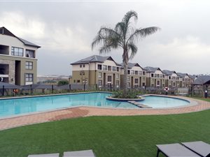 2 Bed Apartment in Waterfall Estate