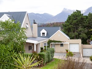 3 Bedroom House in Blanco