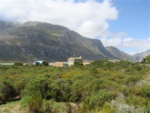 1110 m² Land available in Bettys Bay