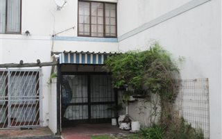 3 Bedroom Townhouse in Kensington