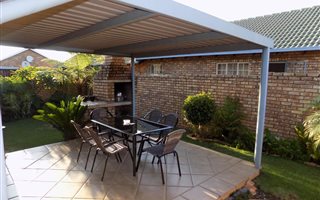 2 Bedroom Townhouse in Eldoraigne