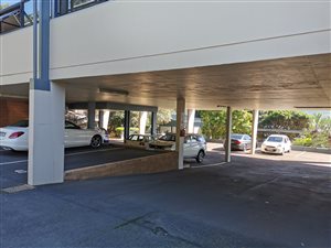 283 m² Office Space in Montrose