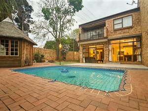 2 Bed Townhouse in Bedfordview