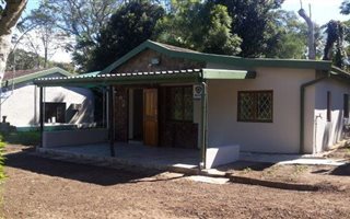 1 Bedroom Garden Cottage in Crestholme