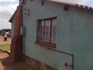 2 Bed House in Sebokeng Zone 11