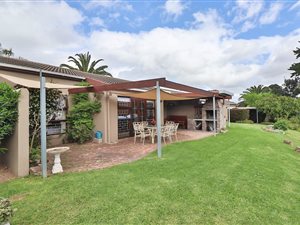 3 Bed Townhouse in Helena Heights